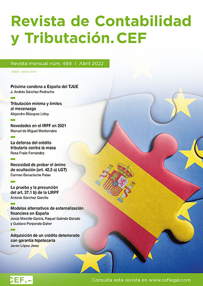 Piezas de puzzle con la bandera España y de la Unión Europea